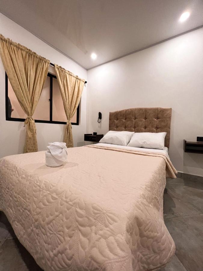 Katara Boutique Hotel Марикита Экстерьер фото